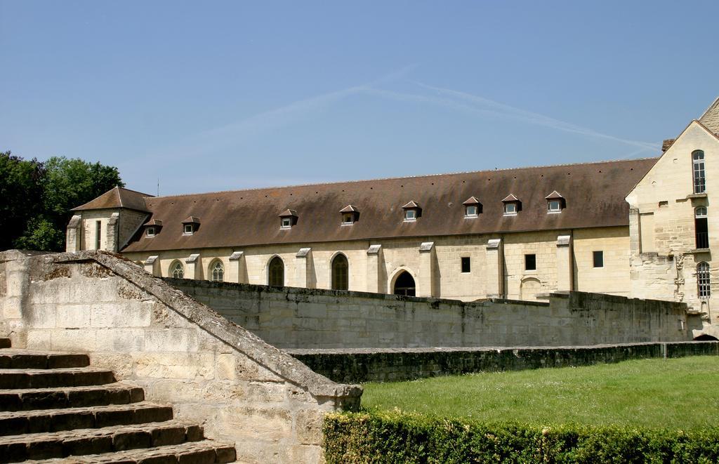 Ibis Budget Cergy St Christophe Zewnętrze zdjęcie