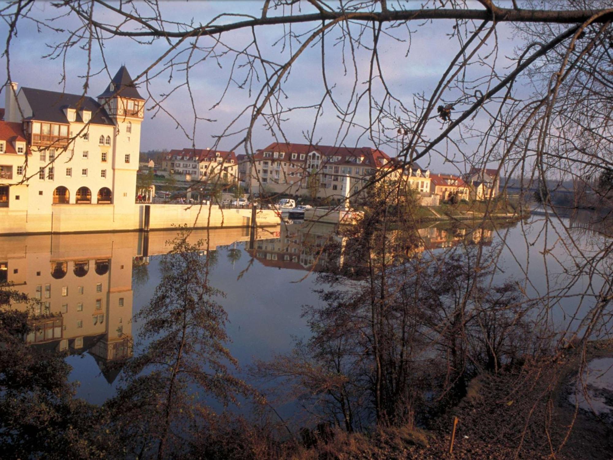 Ibis Budget Cergy St Christophe Zewnętrze zdjęcie