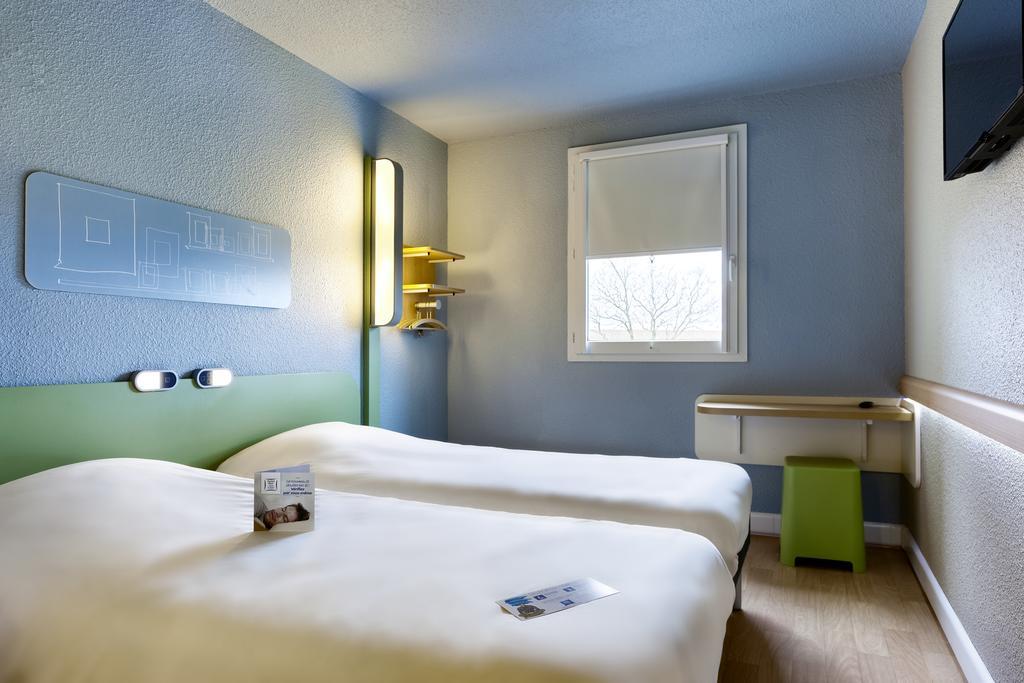 Ibis Budget Cergy St Christophe Zewnętrze zdjęcie